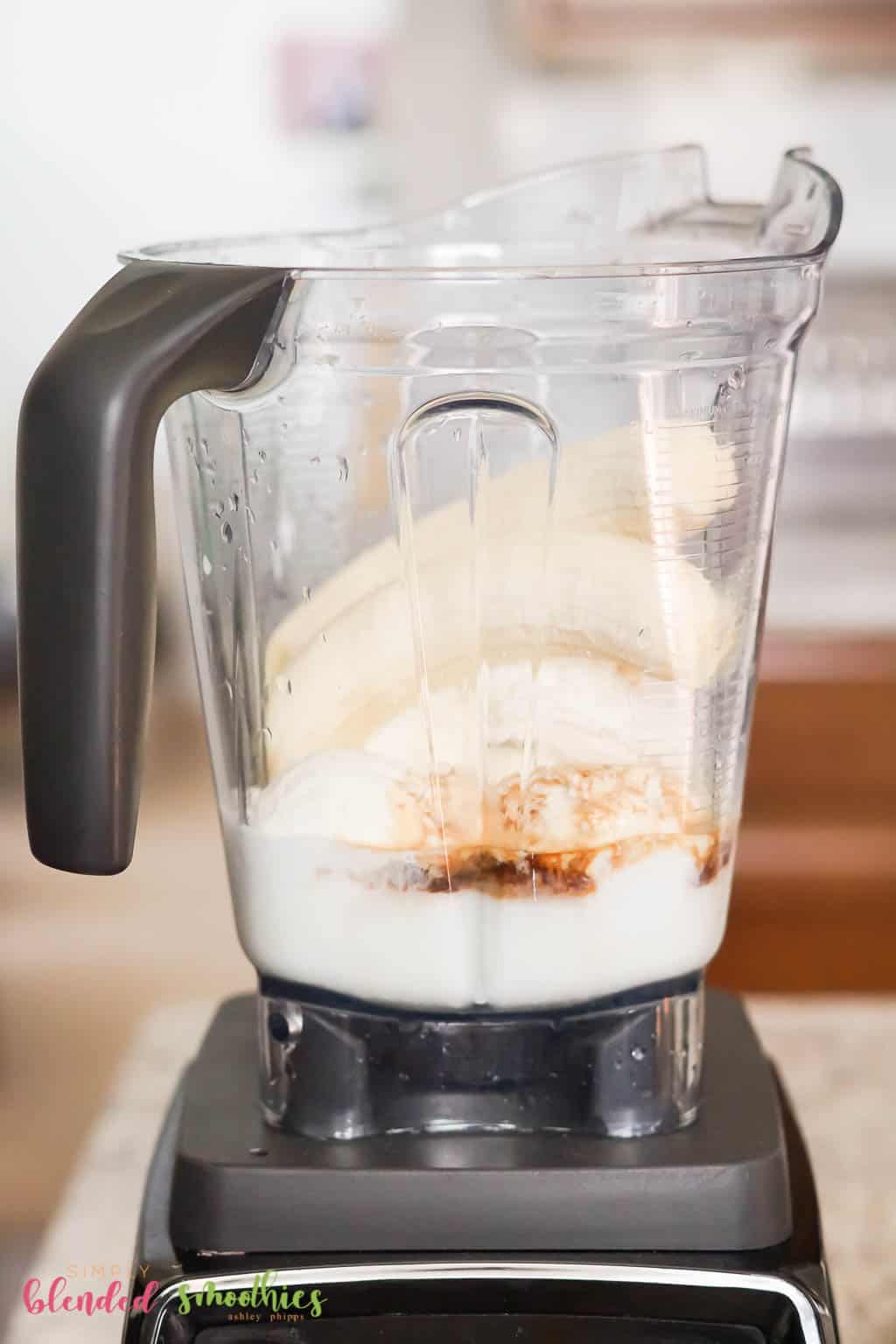 How To Make A Banana Milkshake