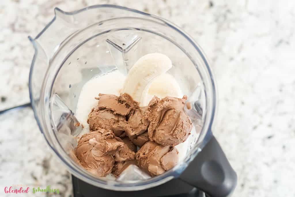 Chocolate Banana Milkshake Ingredients In Blender