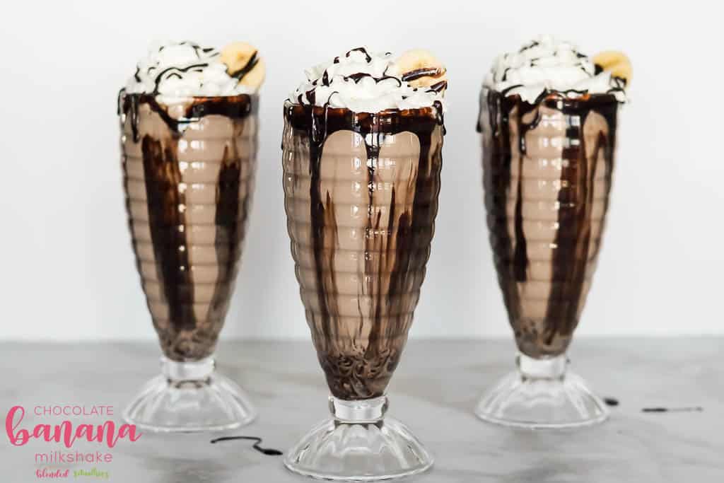 How To Make A Chocolate Milkshake With Bananas