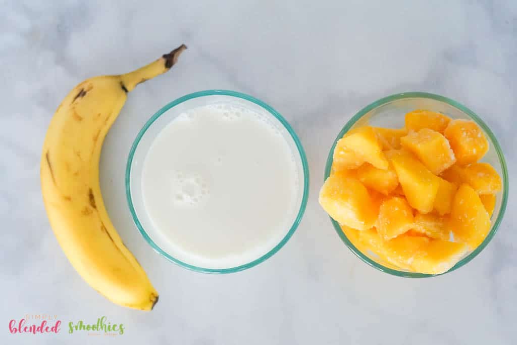 Mango And Banana And Milk - Ingredients For Healthy Mango Smoothie