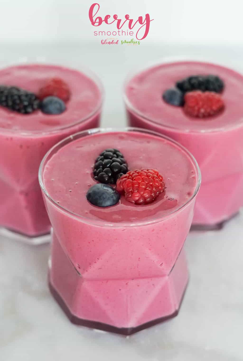 Easy Berry Smoothie Recipe