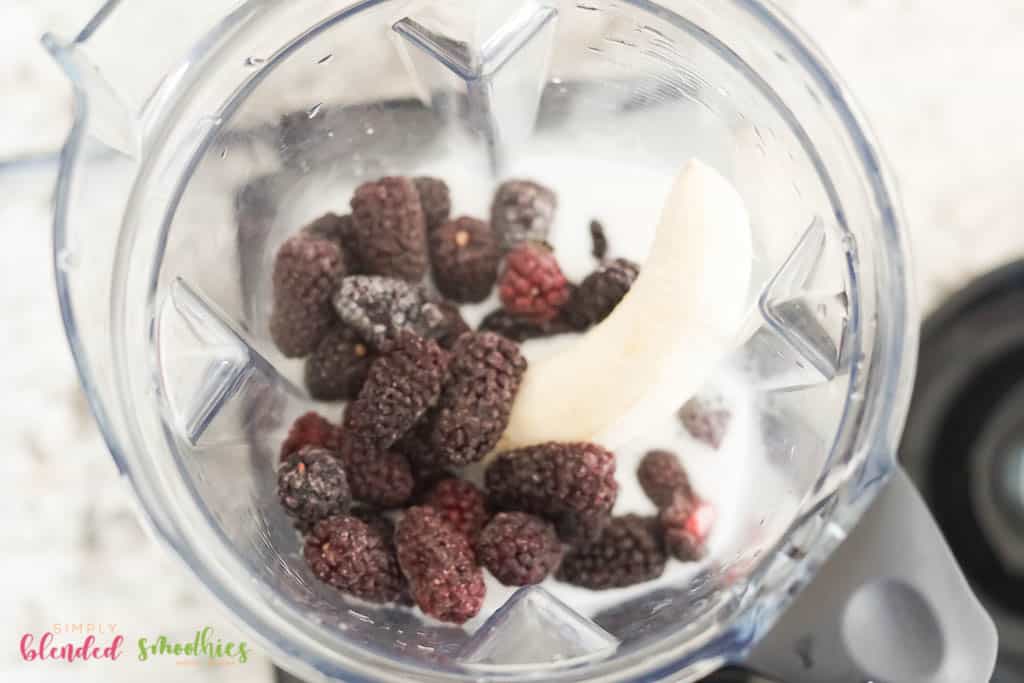 Blackberry Smoothie Ingredients In A Blender