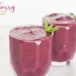 Blackberry smoothie with mint sprig