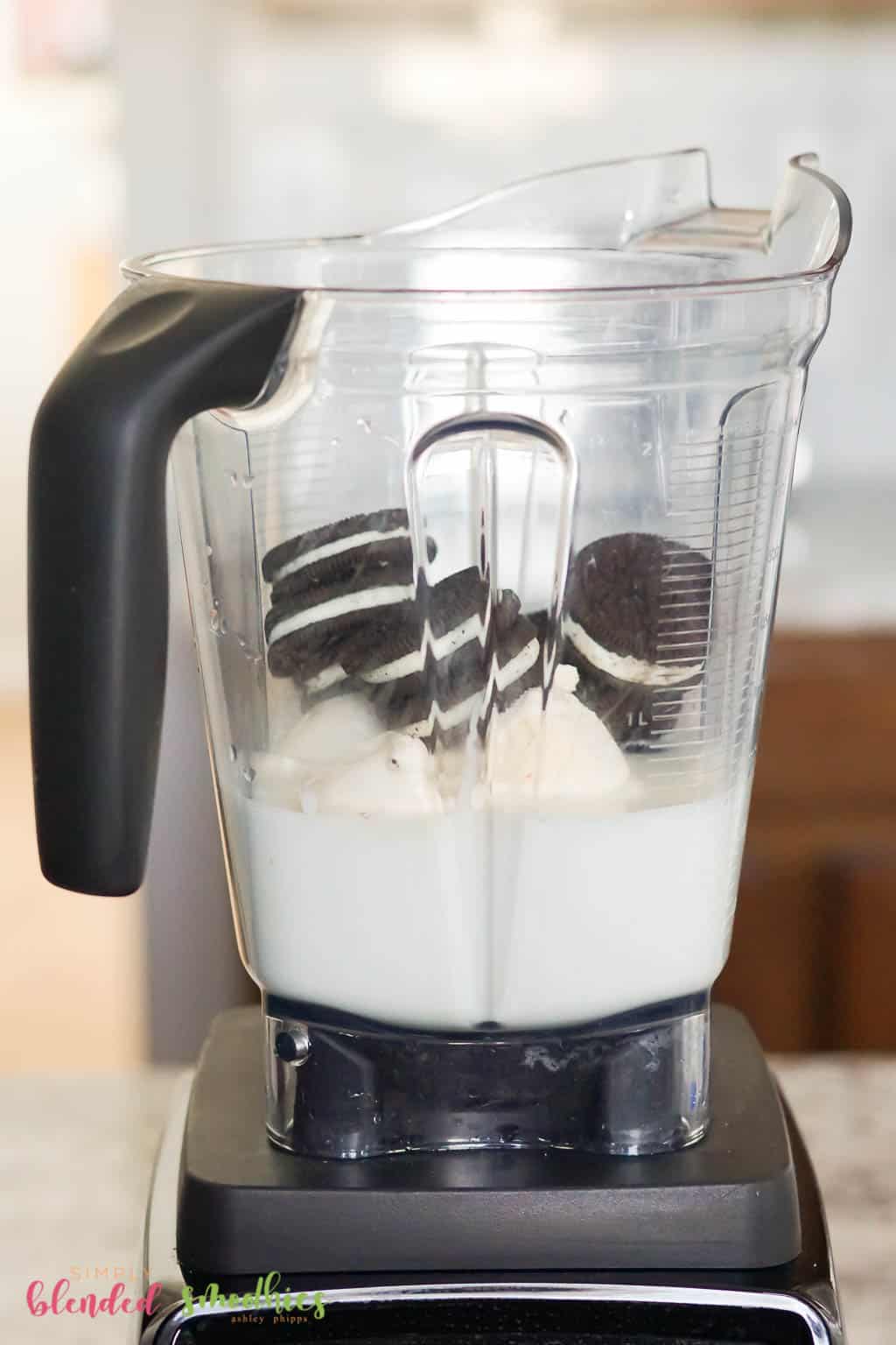 Milk Ice Cream And Oreos In A Blender