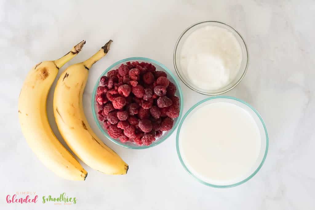 Ingredients To Make A Raspberry Banana Smoothie