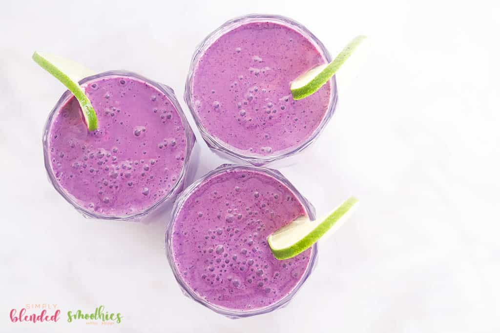 Blueberry Smoothie With Lime Garnish